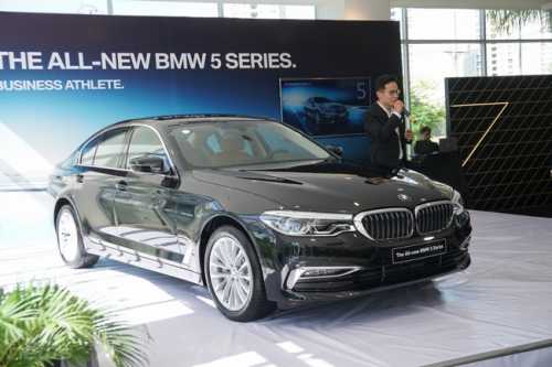 BMW 5-Series 2021, giá xe BMW 520i, BMW 530i 